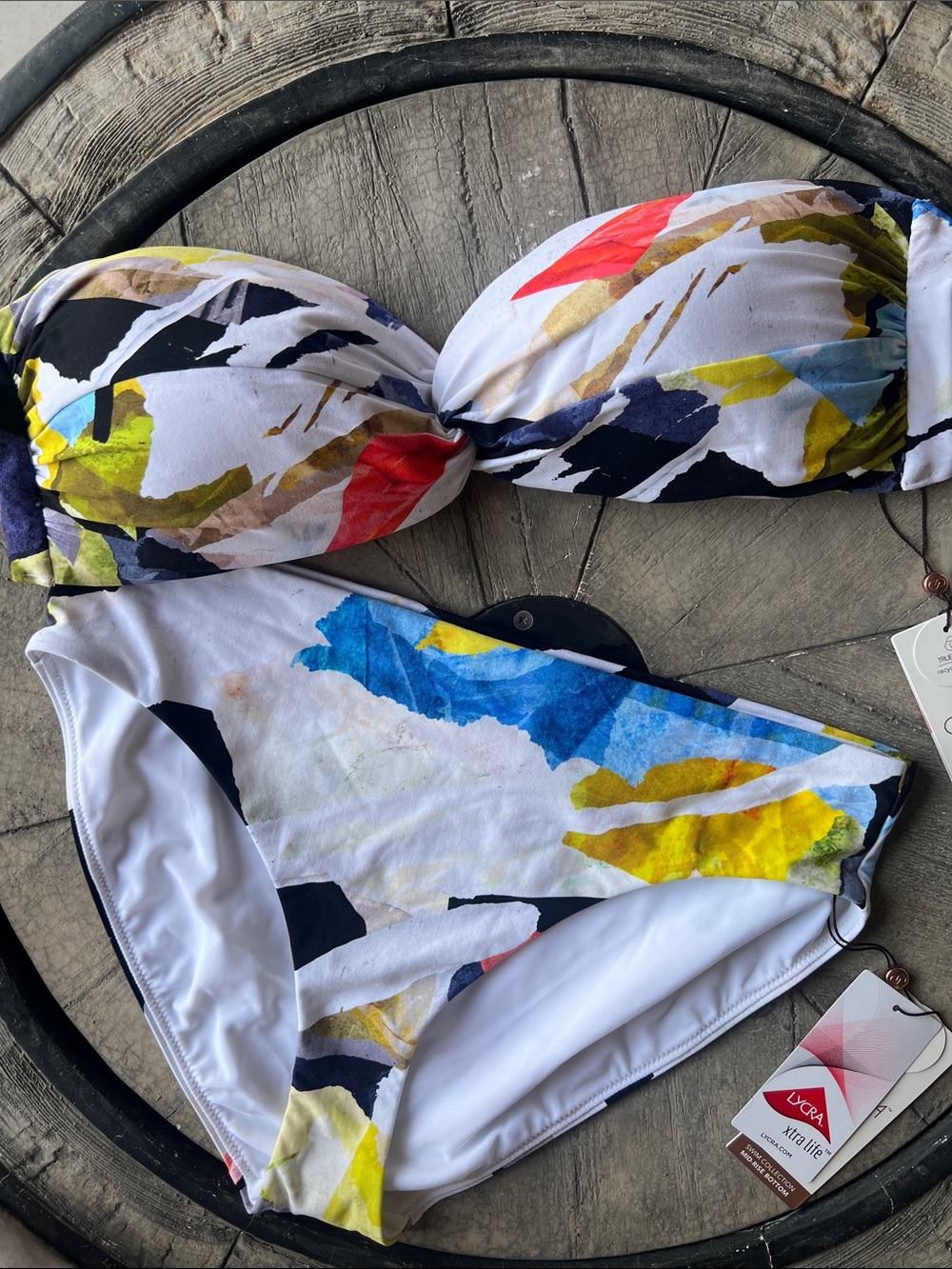 CALIA by Carrie Underwood White Multicolor Abstract Bandeau Bikini